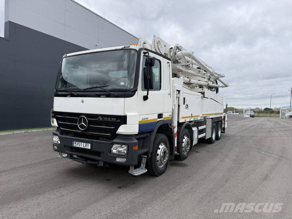 Mercedes-Benz ACTROS 3341 طفرات توزيع الخرسانة