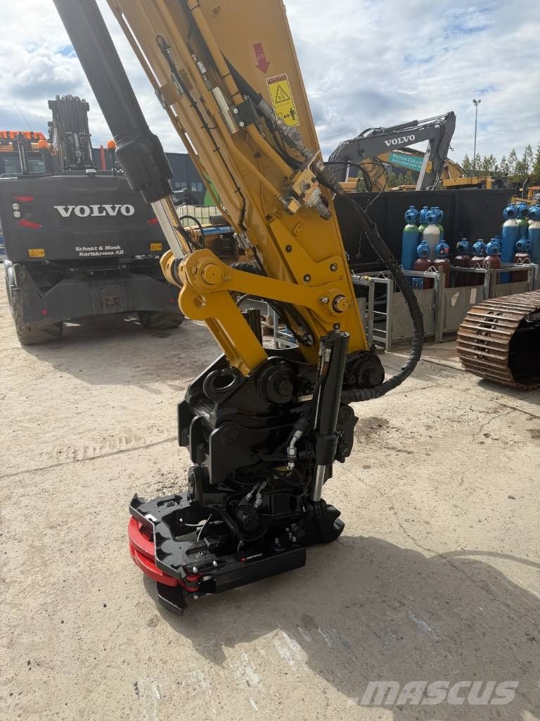 CAT 325 Excavadoras sobre orugas