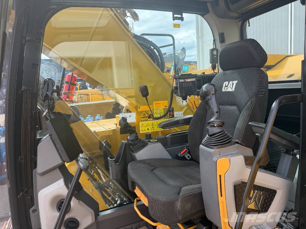 CAT 325 Excavadoras sobre orugas