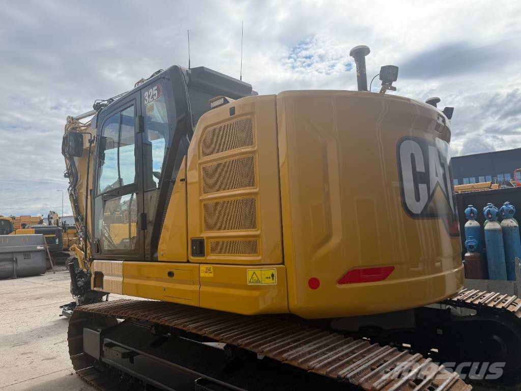 CAT 325 Excavadoras sobre orugas