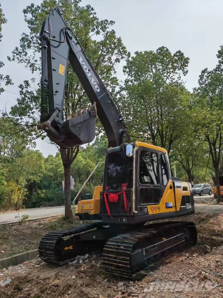 Volvo EC 140 Roomikekskavaatorid