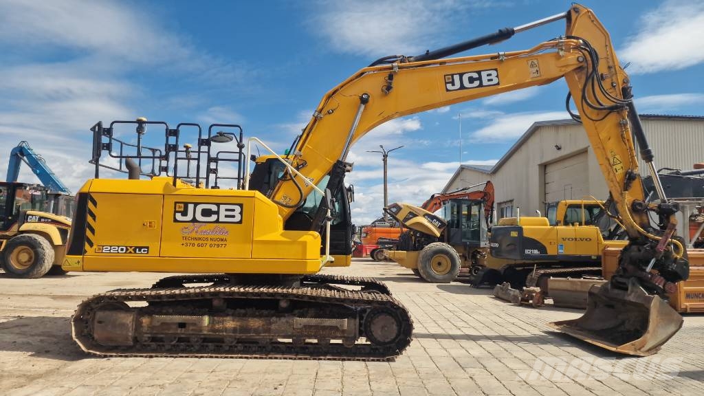 JCB 220 X Rupsgraafmachines