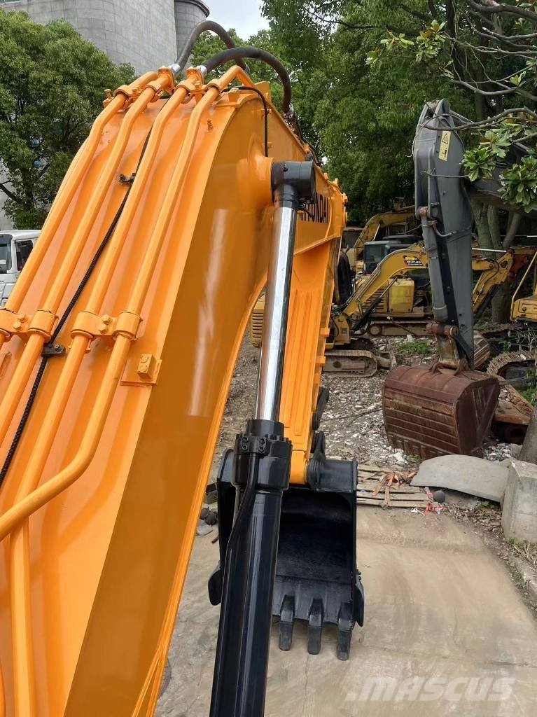 Hyundai R300LC-9S Gravemaskiner på larvebånd