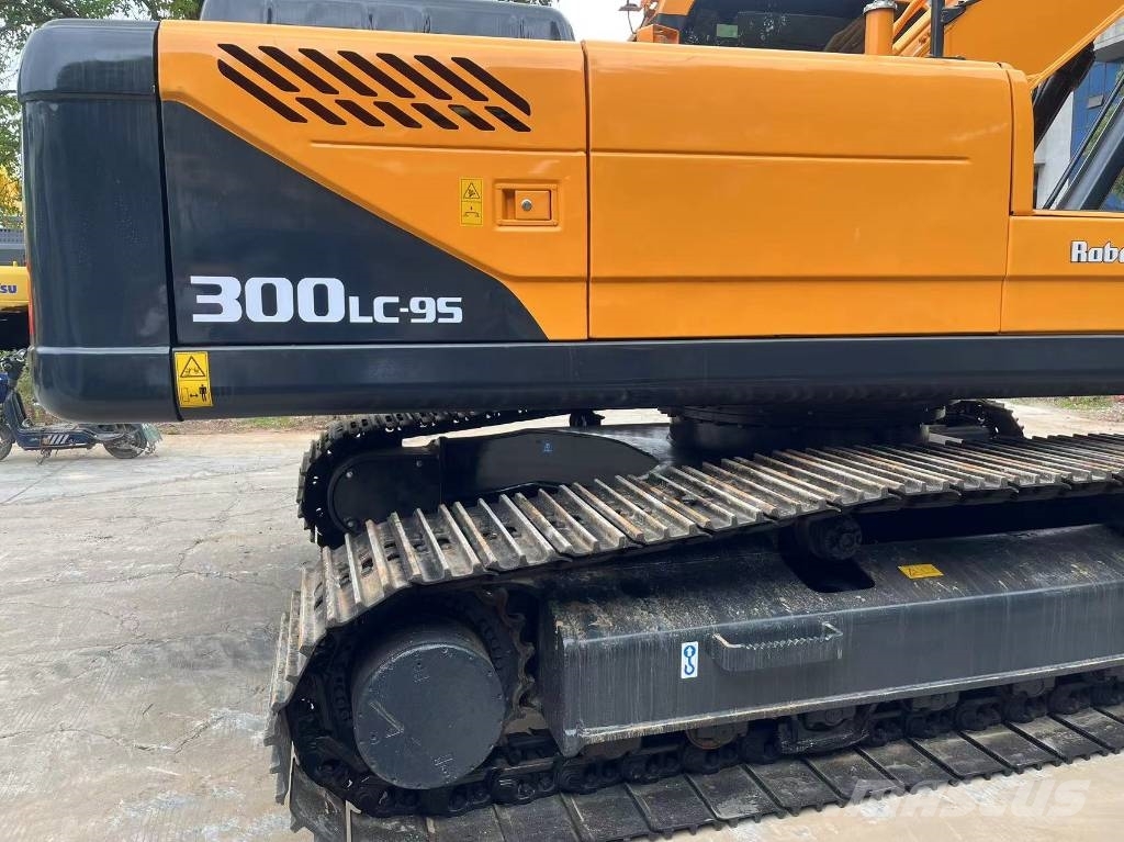 Hyundai R300LC-9S Gravemaskiner på larvebånd