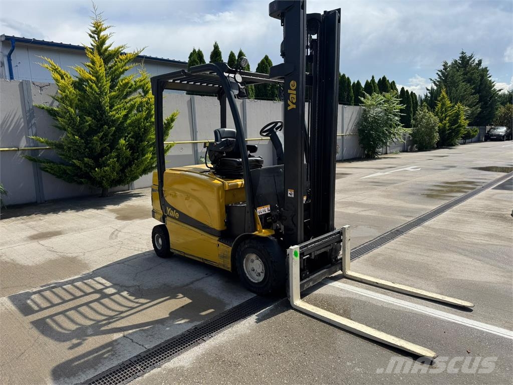 Yale ERP25 Wózki elektryczne