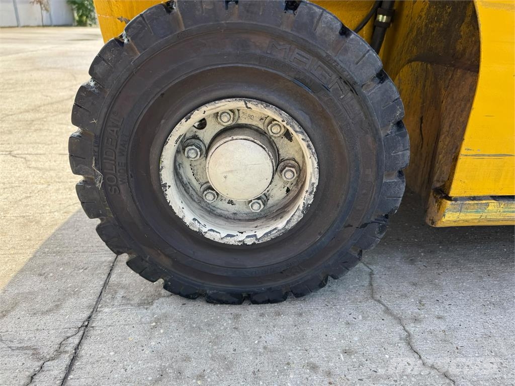 Yale ERP25 Wózki elektryczne