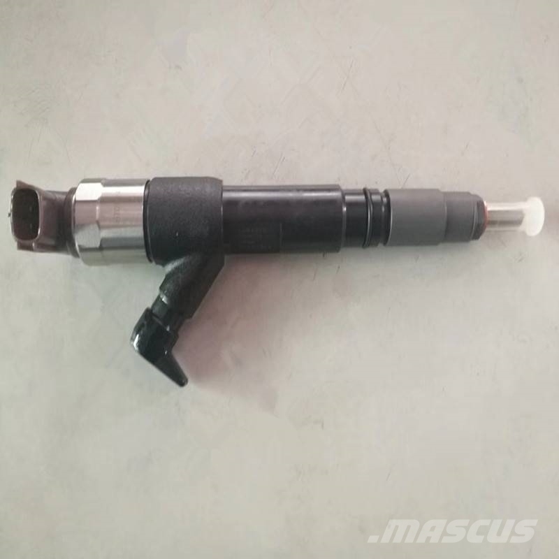 Cummins ISDE engine fuel injector 5561480 5569874 Motorer