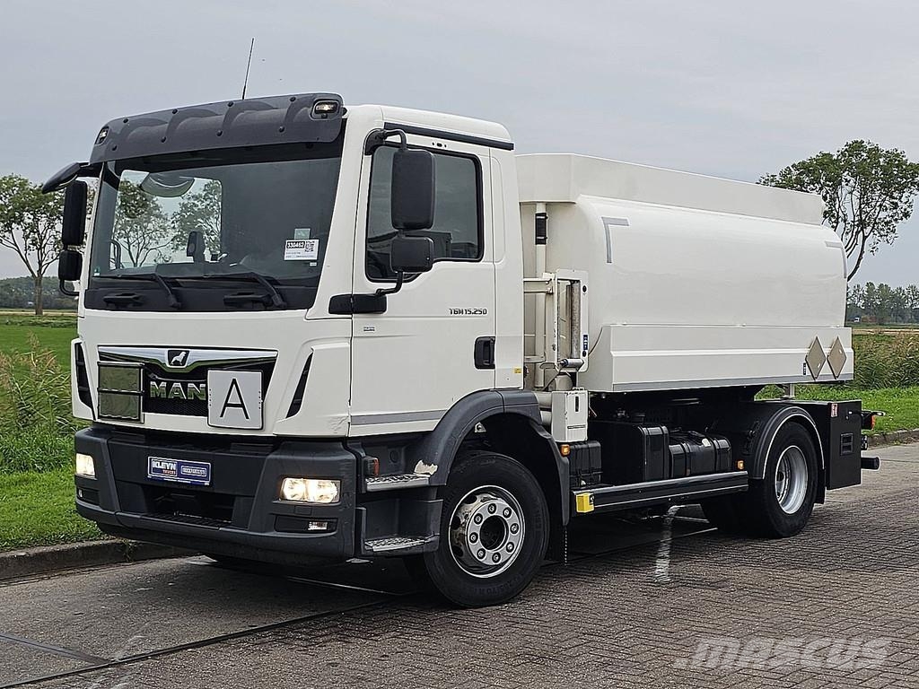 MAN 15.250 TGM 9000LTR FUEL +PUMP Tankwagen