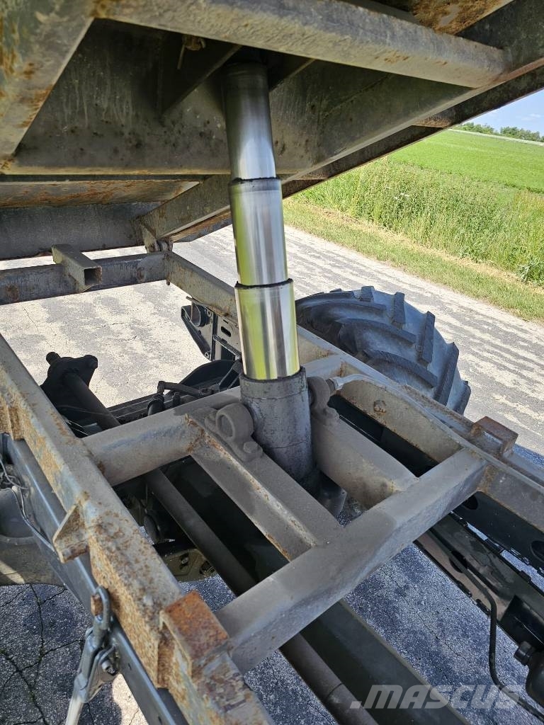 Lindner unitrac model L82 2012r Tractoren