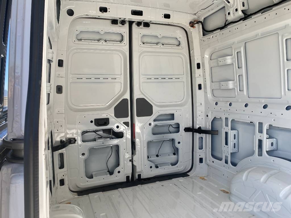 MAN TGE 3.140 2.0Tdi 1er Main endommagé Sanduk kombiji