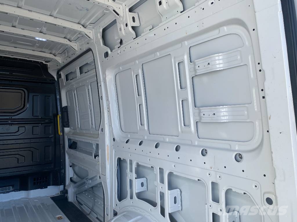 MAN TGE 3.140 2.0Tdi 1er Main endommagé Sanduk kombiji