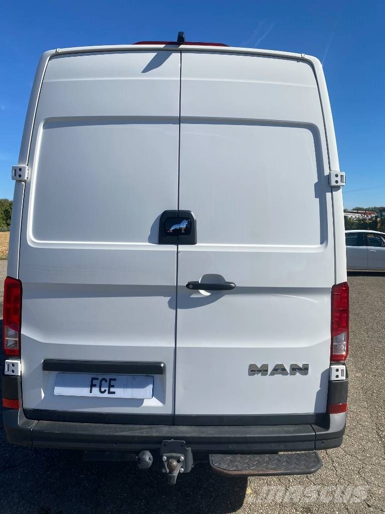 MAN TGE 3.140 2.0Tdi 1er Main endommagé Sanduk kombiji