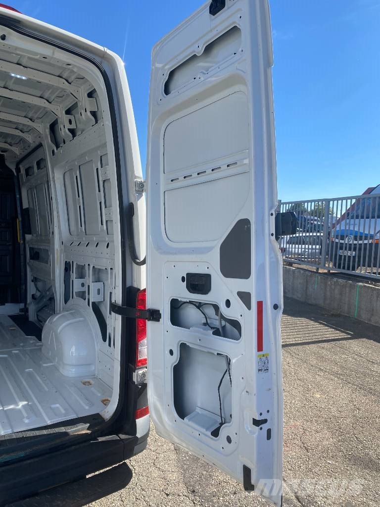 MAN TGE 3.140 2.0Tdi 1er Main endommagé Sanduk kombiji