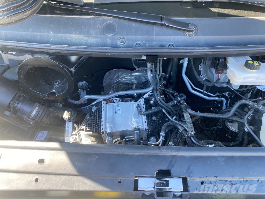 MAN TGE 3.140 2.0Tdi 1er Main endommagé Sanduk kombiji