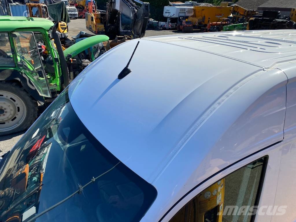MAN TGE 3.140 2.0Tdi 1er Main endommagé Sanduk kombiji