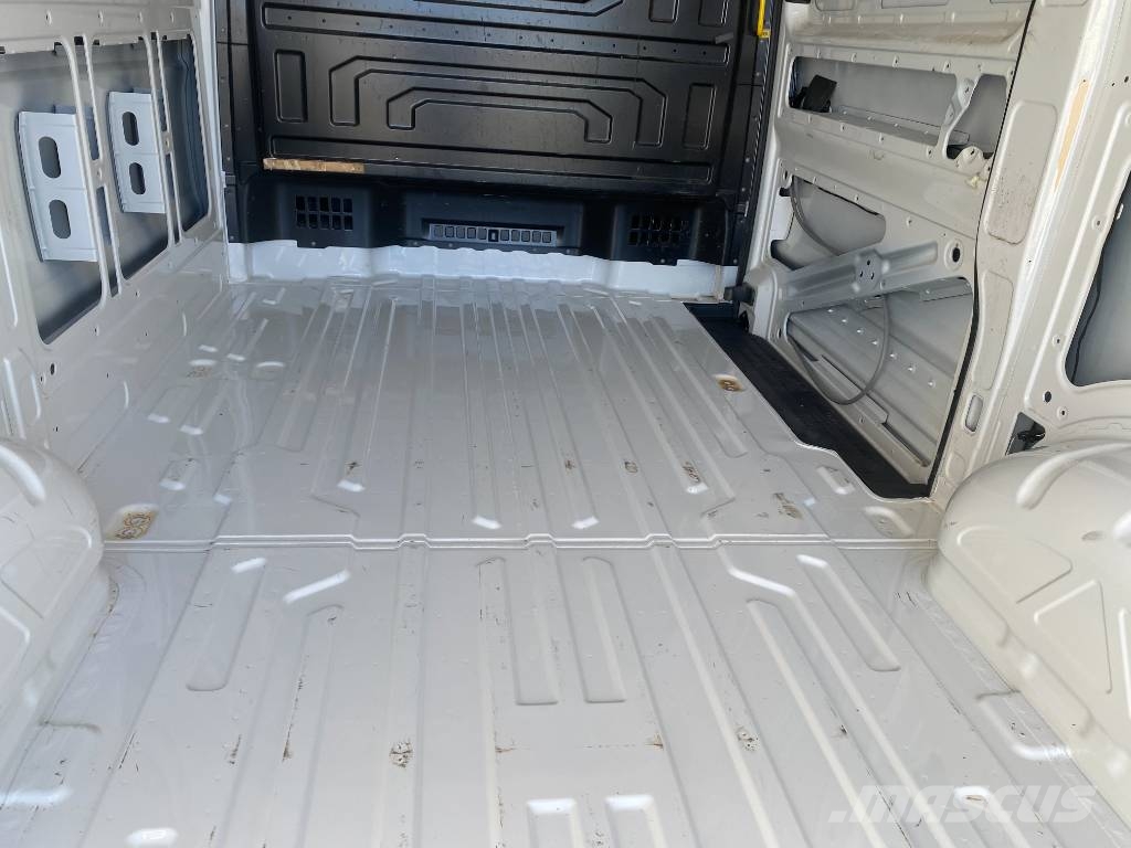 MAN TGE 3.140 2.0Tdi 1er Main endommagé Sanduk kombiji