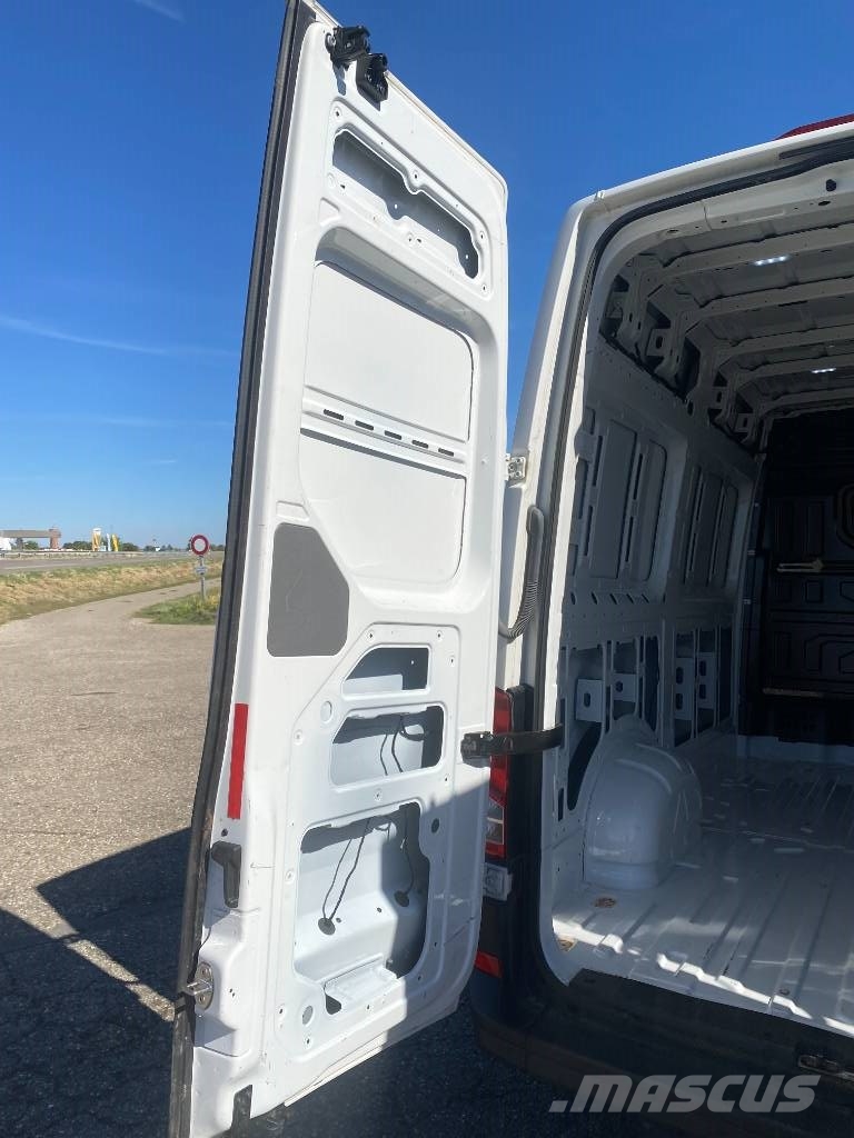 MAN TGE 3.140 2.0Tdi 1er Main endommagé Sanduk kombiji