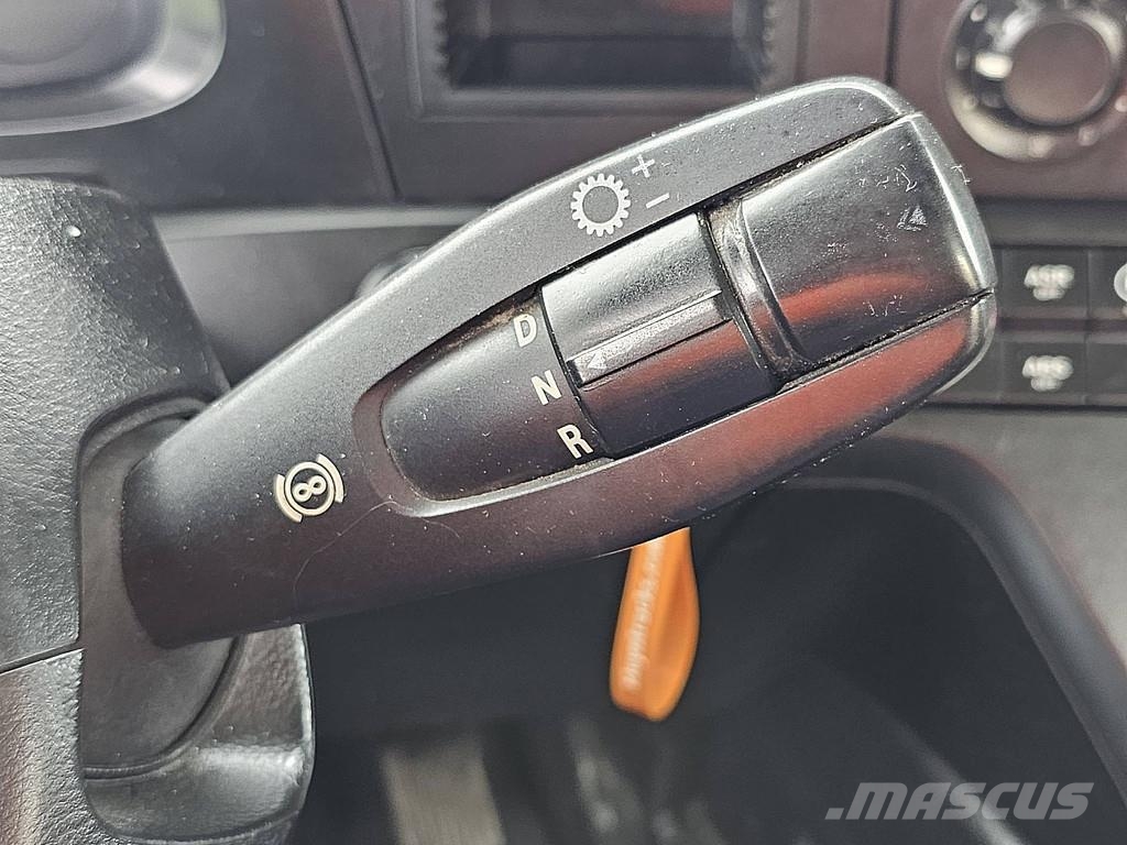 Mercedes-Benz AROCS 3240 混凝土車