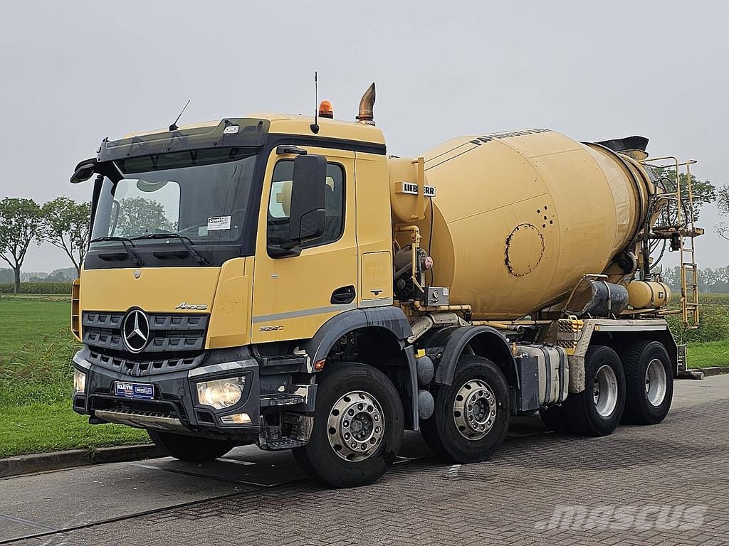 Mercedes-Benz AROCS 3240 混凝土車