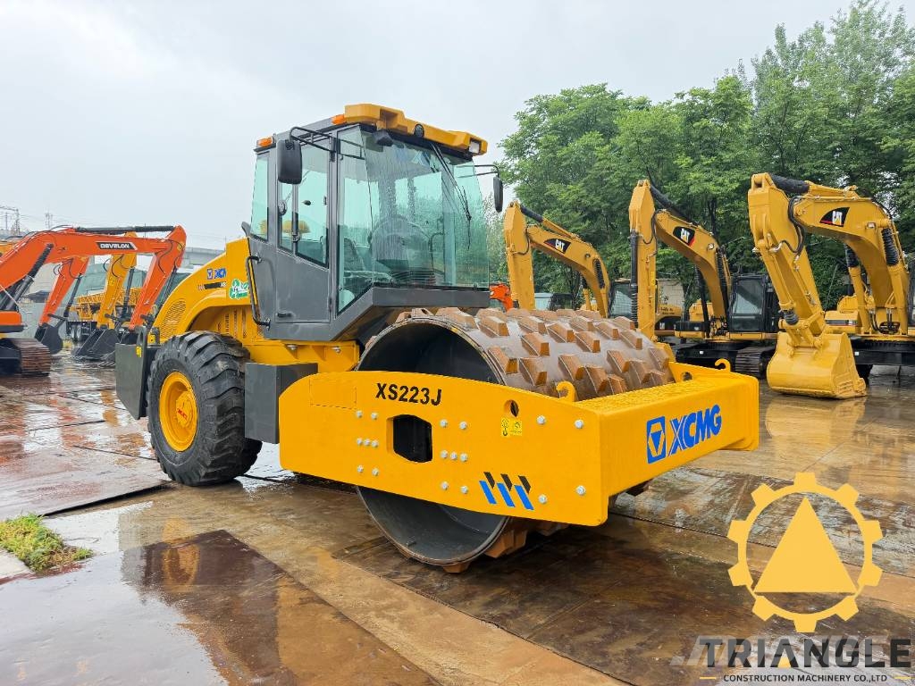 XCMG XS 223 J Walzenzüge
