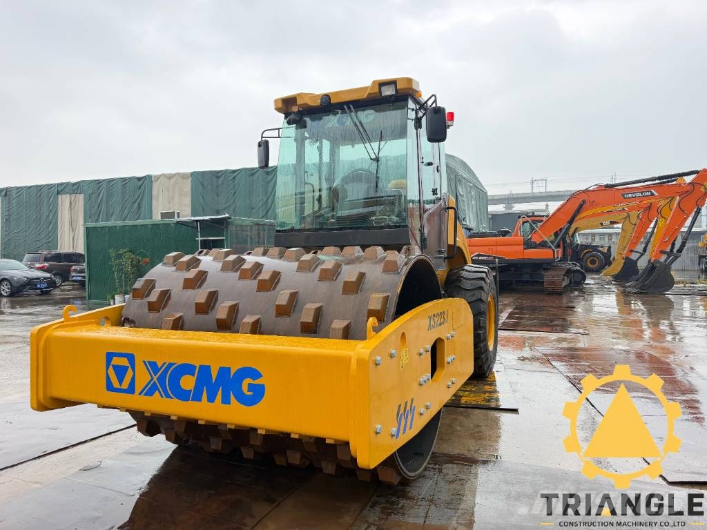 XCMG XS 223 J Walzenzüge