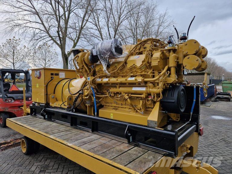 CAT C32 Marine auxiliary engines