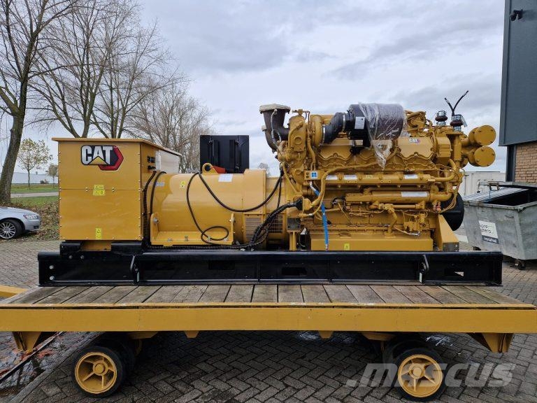 CAT C32 Marine auxiliary engines