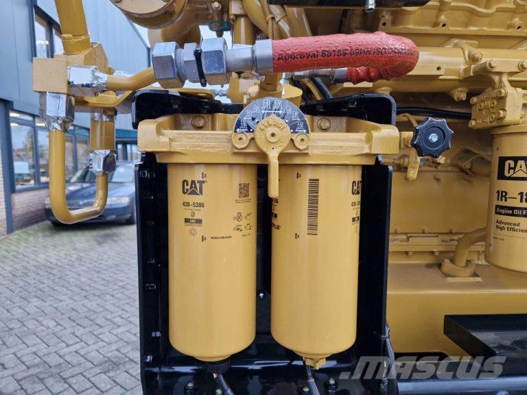 CAT C32 Marine auxiliary engines