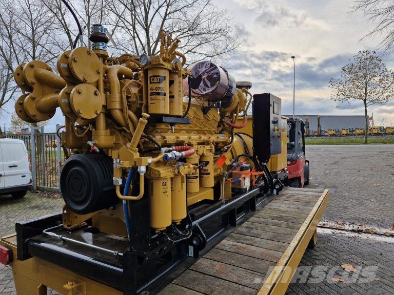 CAT C32 Marine auxiliary engines