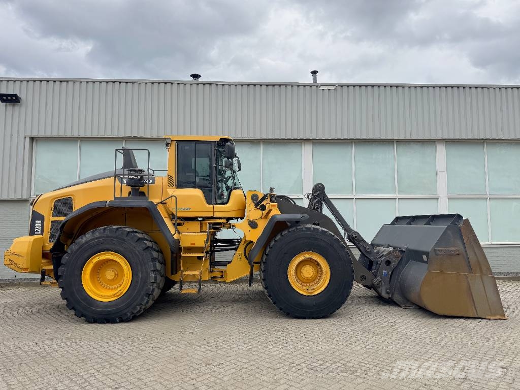 Volvo L 220 H Kolesni nakladalci