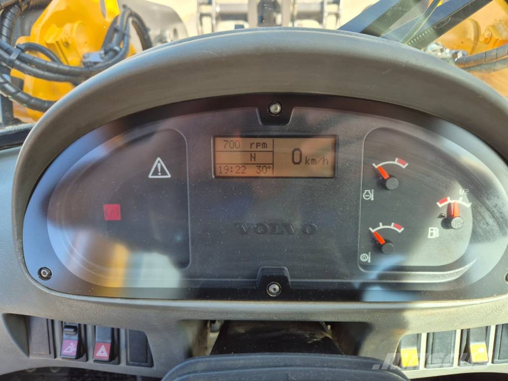 Volvo L60E NEW PAINT Kolesové nakladače