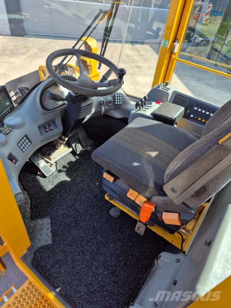 Volvo L60E NEW PAINT Kolesové nakladače
