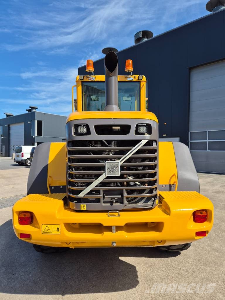 Volvo L60E NEW PAINT Kolesové nakladače