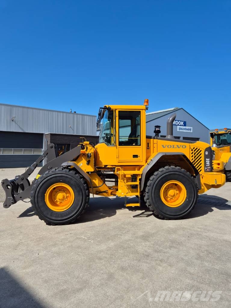 Volvo L60E NEW PAINT Kolesové nakladače