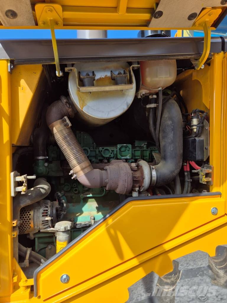 Volvo L60E NEW PAINT Kolesové nakladače
