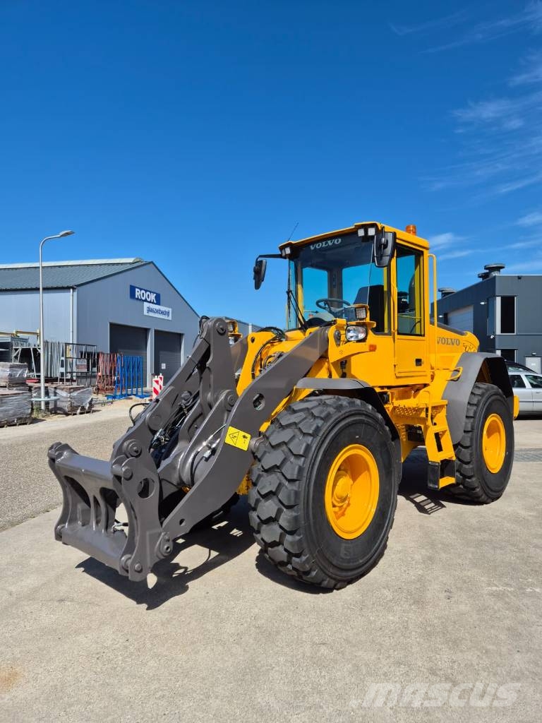 Volvo L60E NEW PAINT Kolesové nakladače