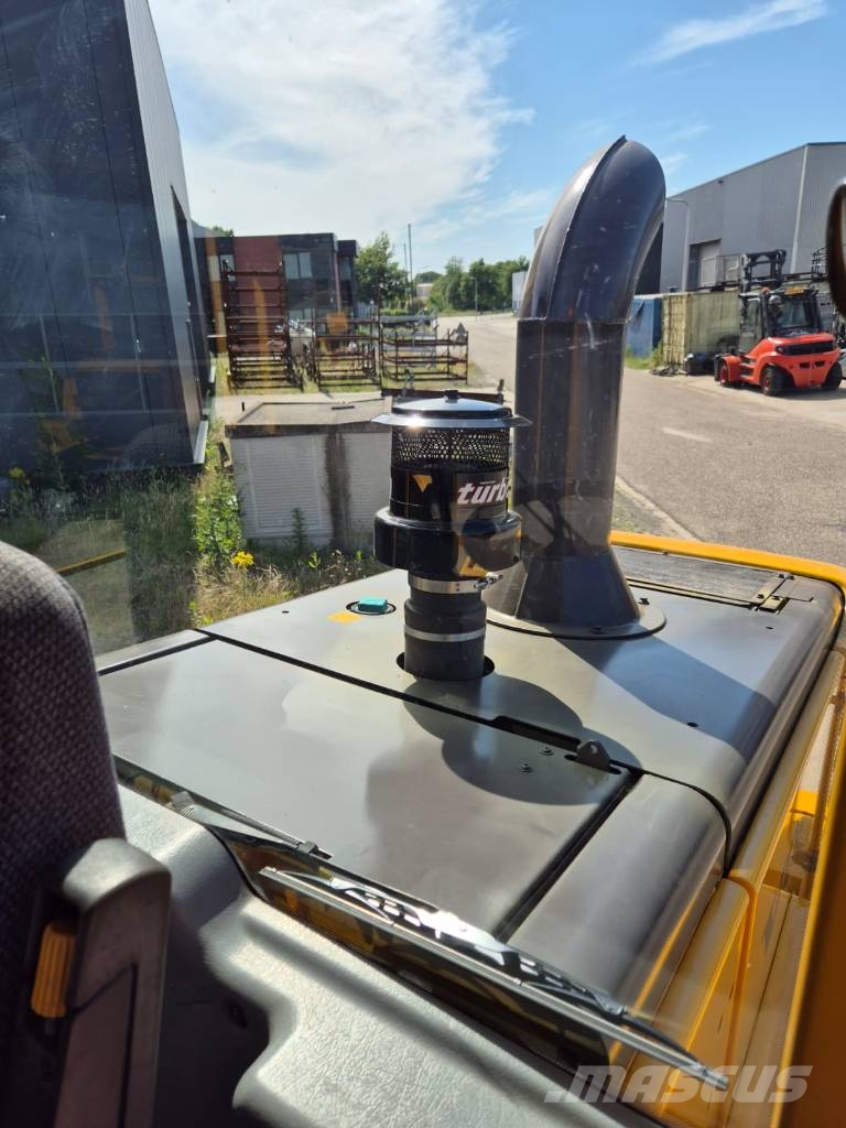 Volvo L60E NEW PAINT Kolesové nakladače