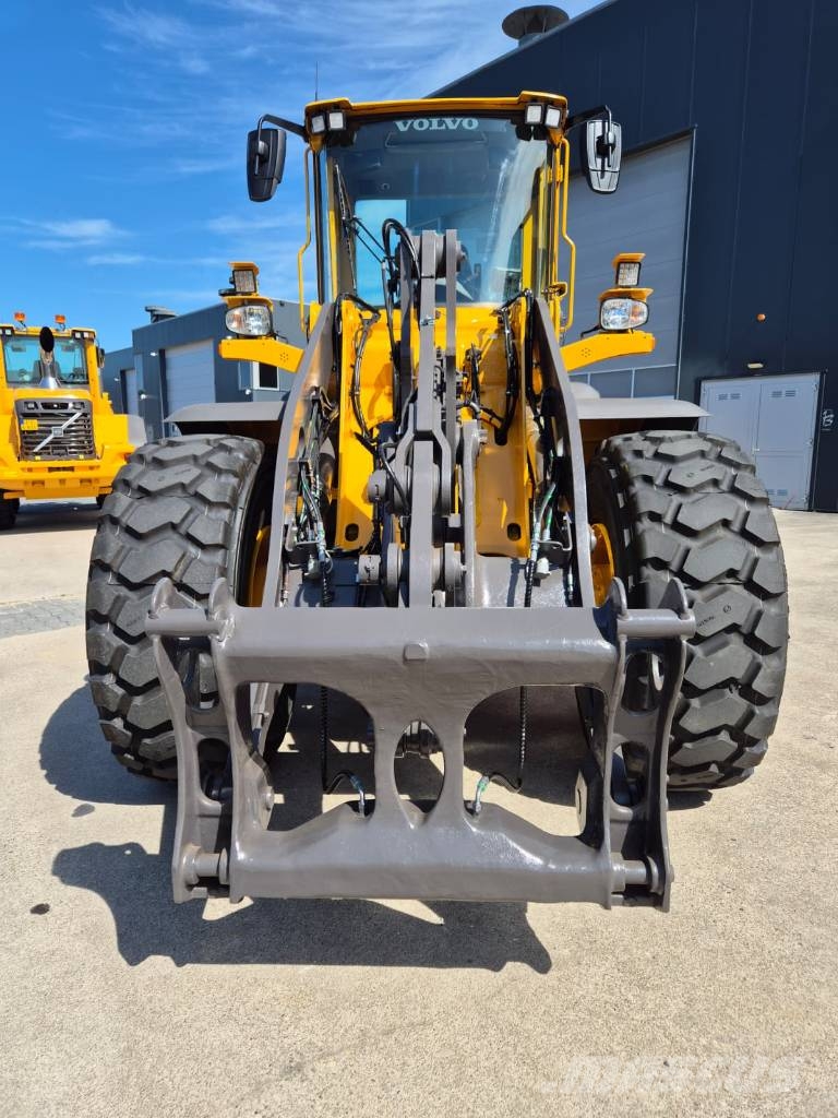 Volvo L60E NEW PAINT Kolesové nakladače