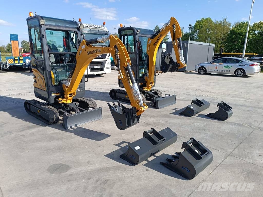 Shantui SE18SR 小型挖掘机