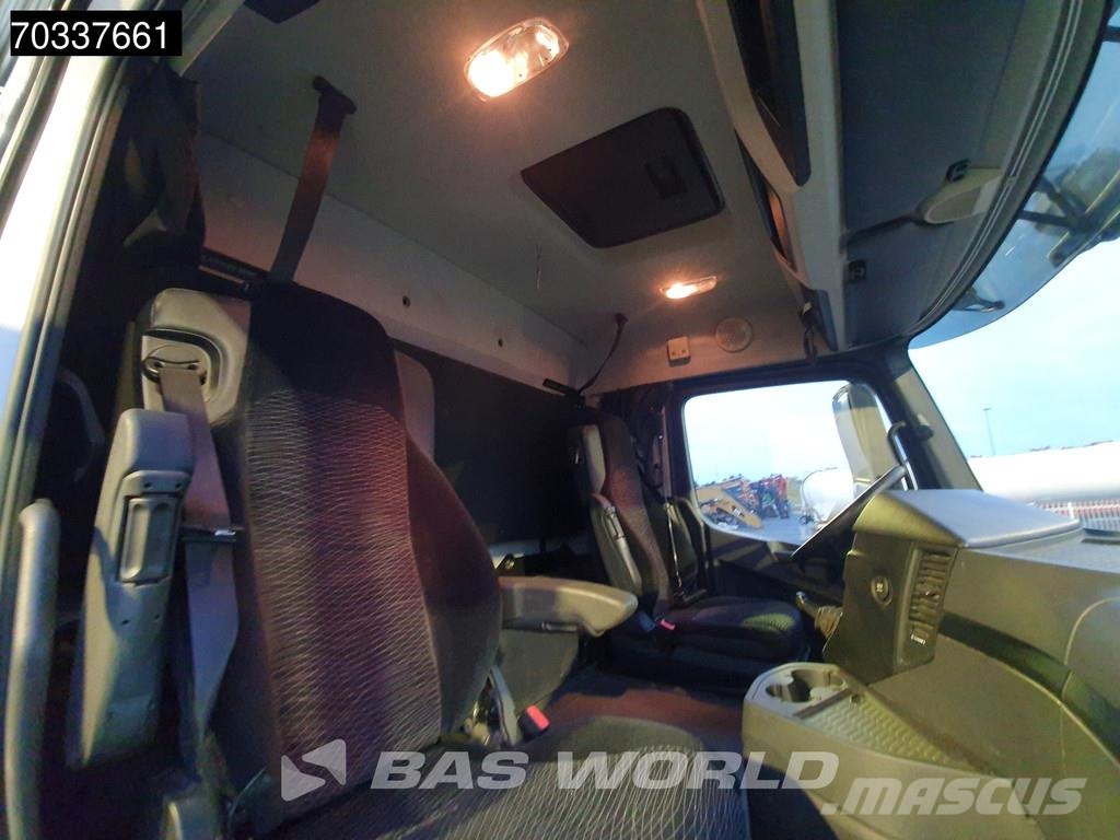 Mercedes-Benz Arocs 2651 6X4 ClassicSpace Big-Axle Hydraulic Тягачі