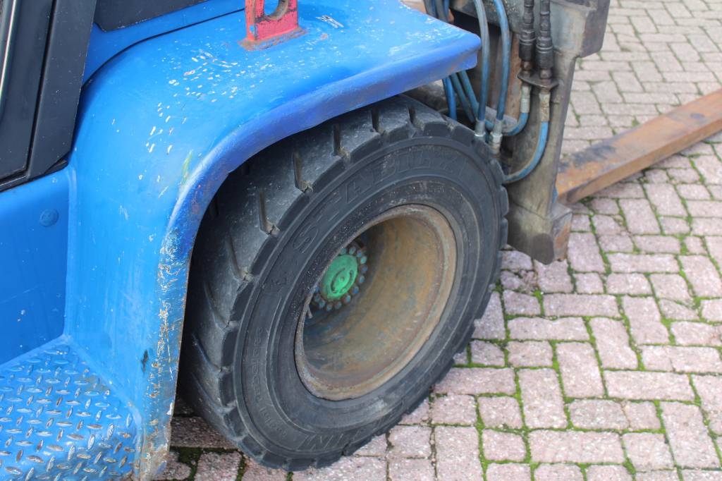 Hyster H 7.00 XL FREE LIFT شاحنات الديزل