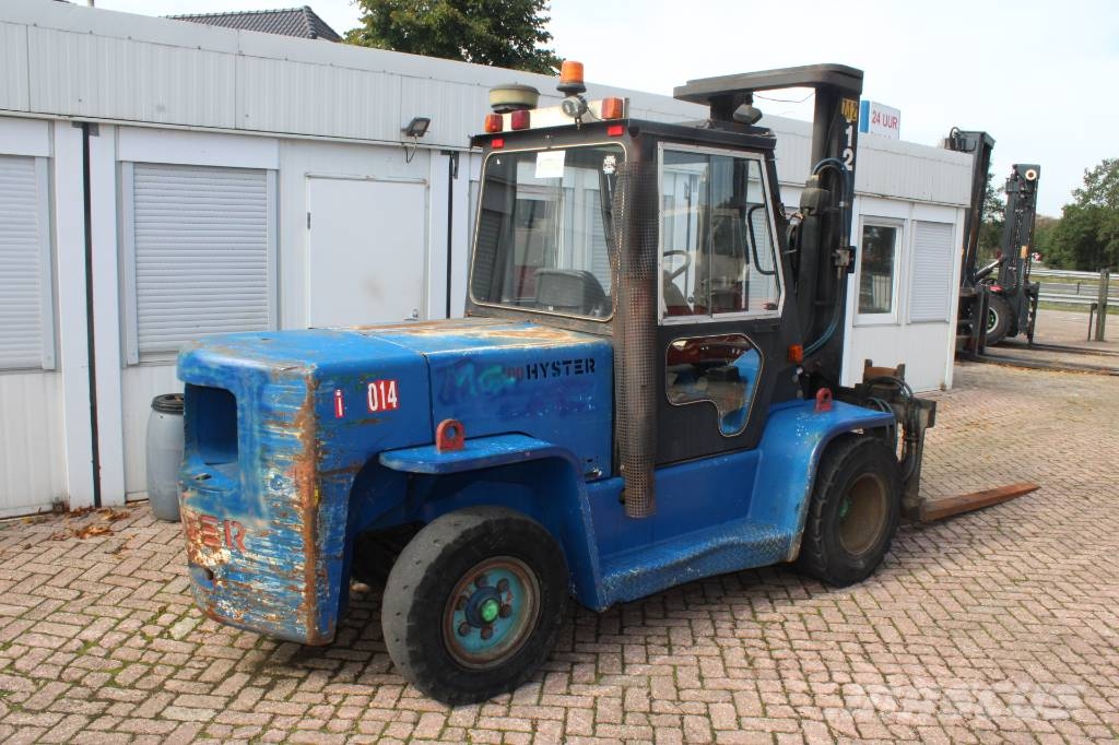 Hyster H 7.00 XL FREE LIFT شاحنات الديزل