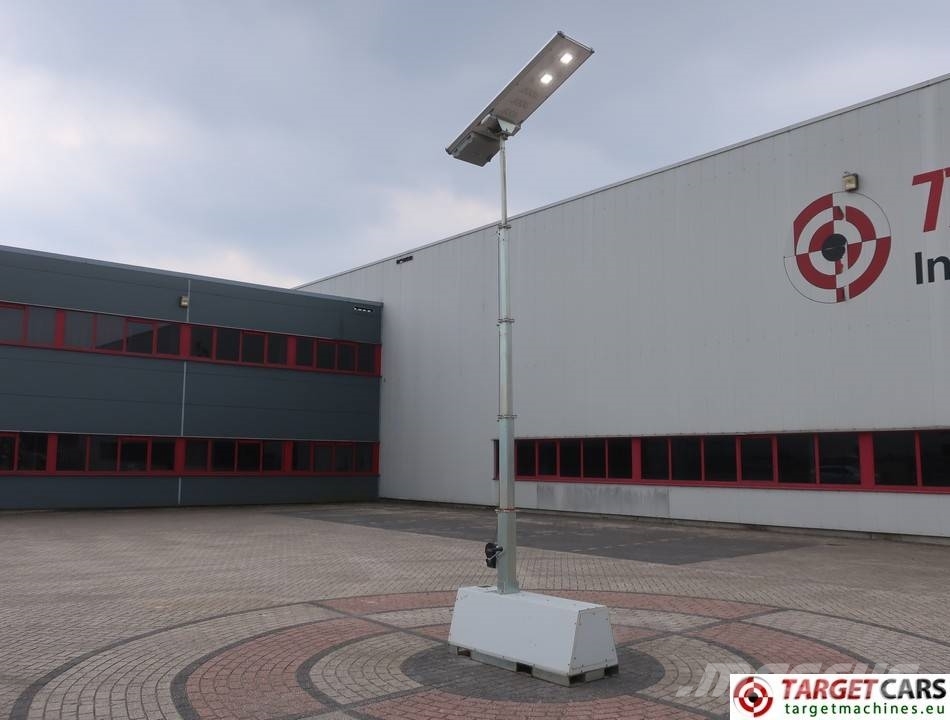 Trime X-Pole Solar Panel 50W Led Tower Light 조명타워