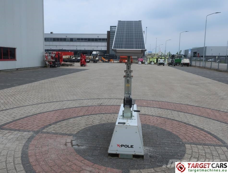 Trime X-Pole Solar Panel 50W Led Tower Light 조명타워