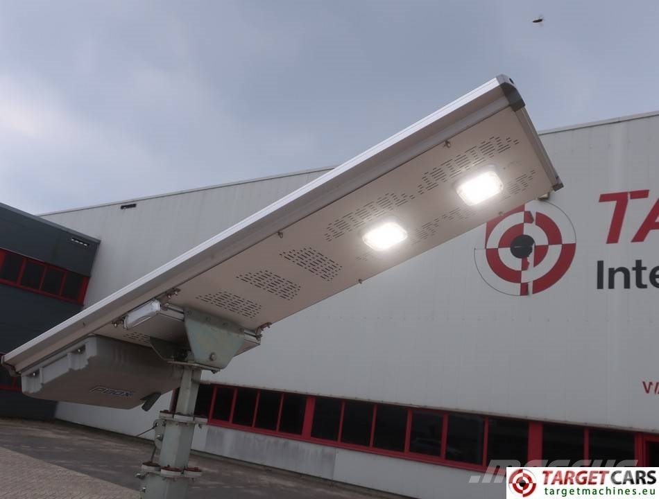 Trime X-Pole Solar Panel 50W Led Tower Light 조명타워