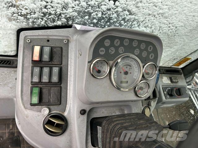 Kramer 480 Rataslaadurid