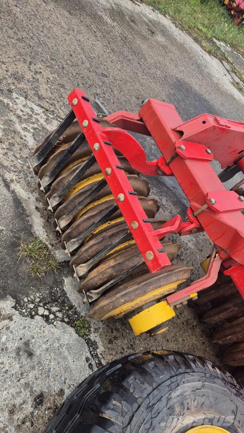 Väderstad Carrier 820 Tárcsás boronák