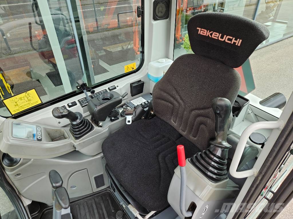 Takeuchi TB 225 소형 굴삭기 7톤 미만