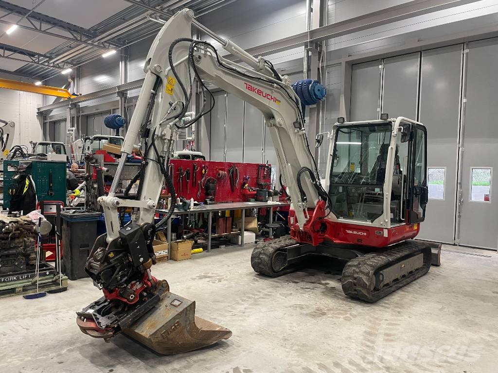 Takeuchi TB 260 Miniekskavaatorid < 7 t