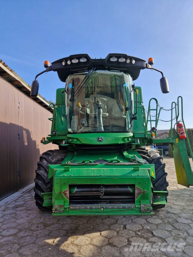 John Deere W 540 Skurtreskere